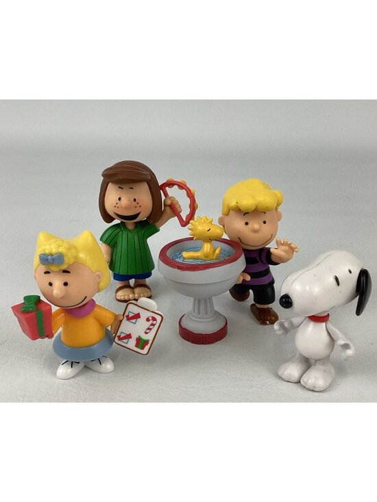 Peanuts Other - Peanuts Gang PVC Figure Lot Peppermint Patty Woodstock Snoopy Schroeder Sally